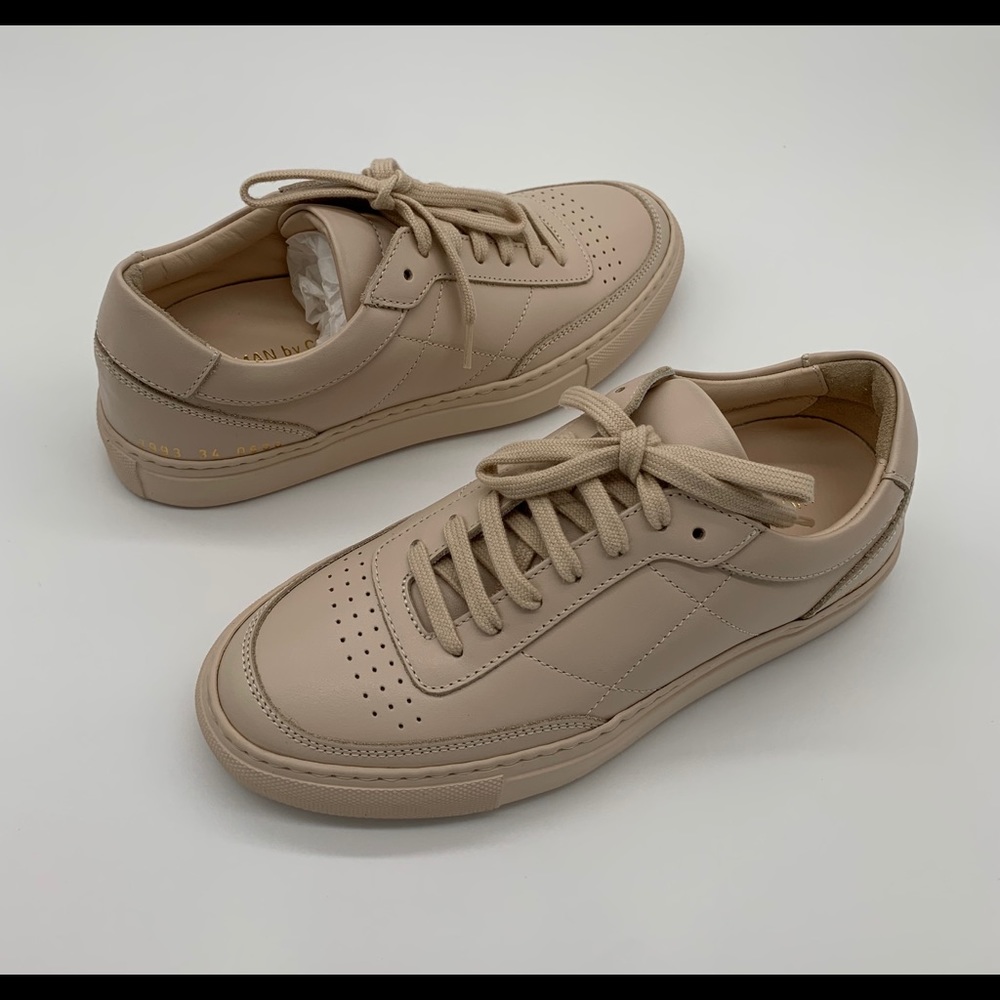 COMMON PROJECTS Resort Low-Top Classic Sneaker - Picture 3 of 11